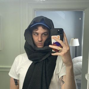 Meet your Posher, Joseph